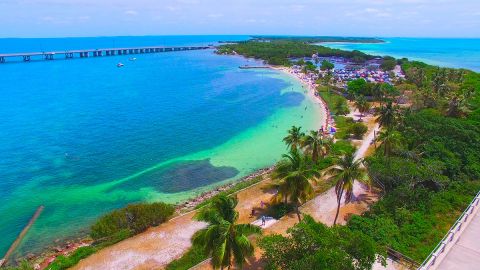 Połącz wypoczynek z Sylwestrem na Florydzie + Key West!